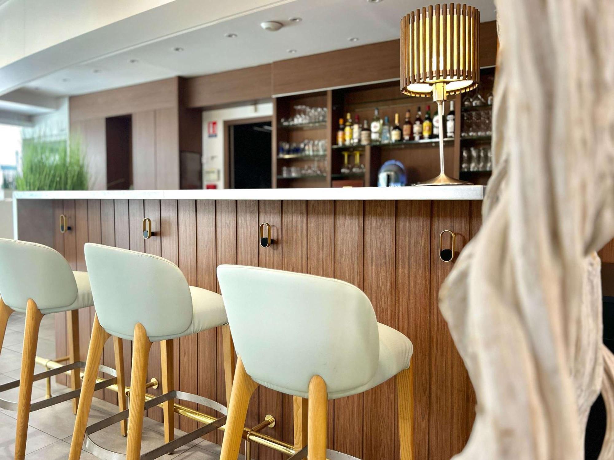 Hotel Ibis Styles Quiberon Centre Exterior foto
