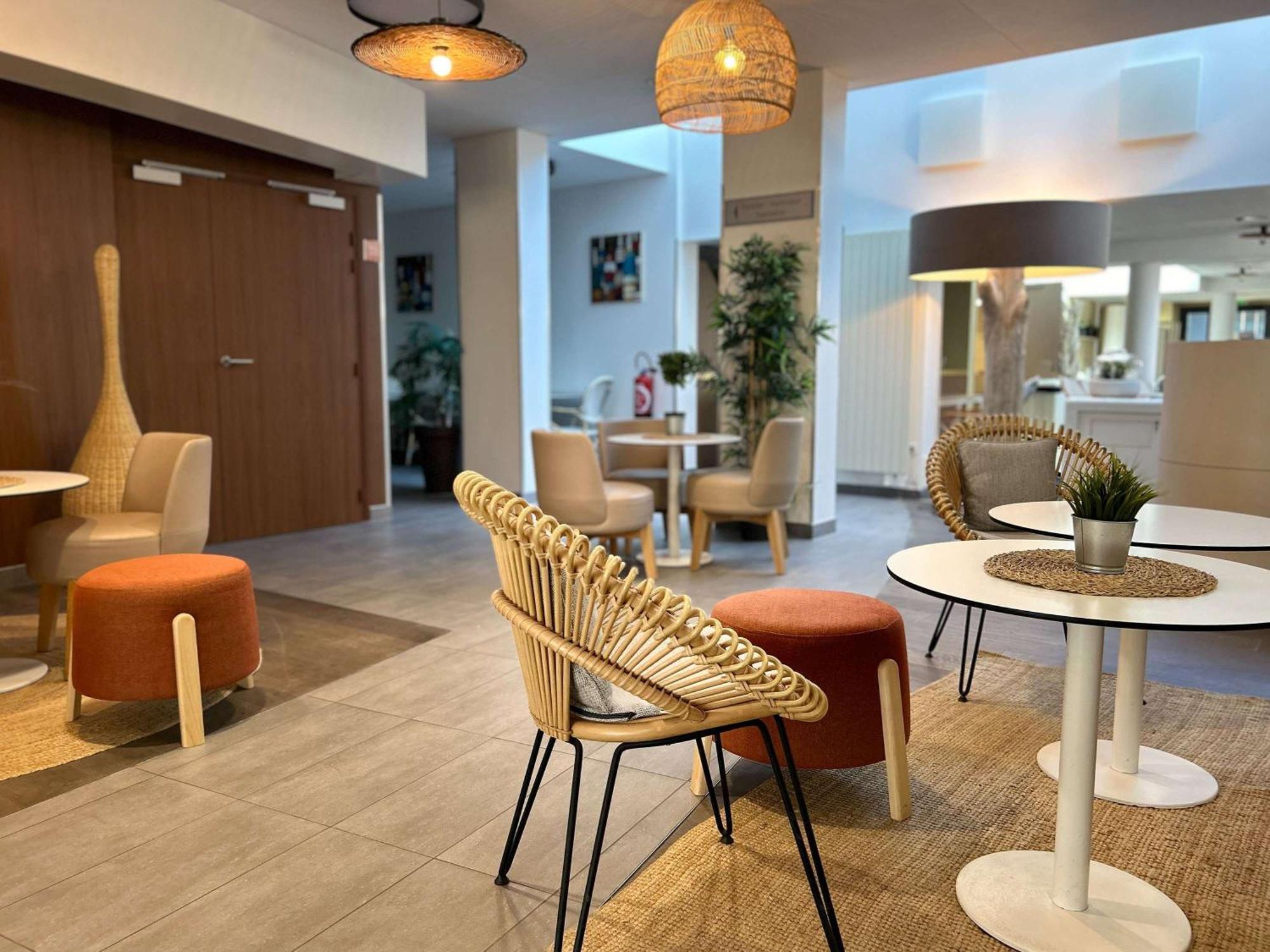 Hotel Ibis Styles Quiberon Centre Exterior foto